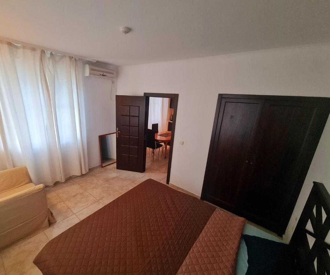 Apartment Almi - The Cliff Obzor Exterior photo