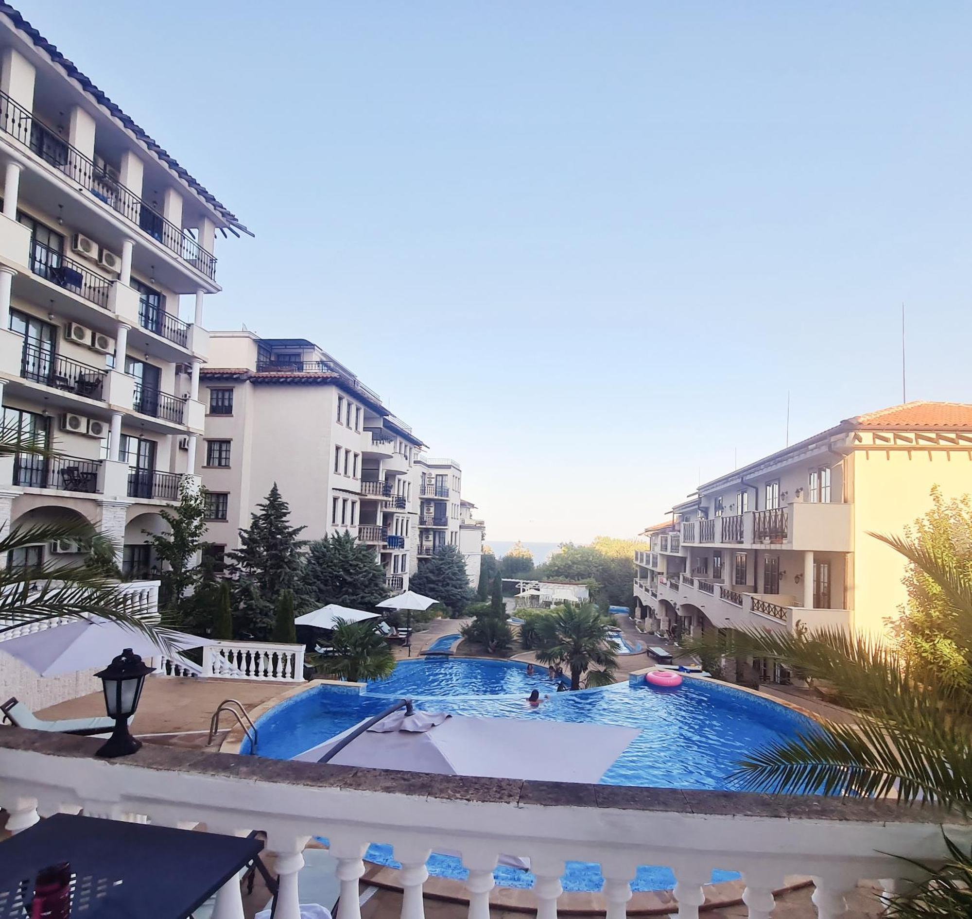 Apartment Almi - The Cliff Obzor Exterior photo