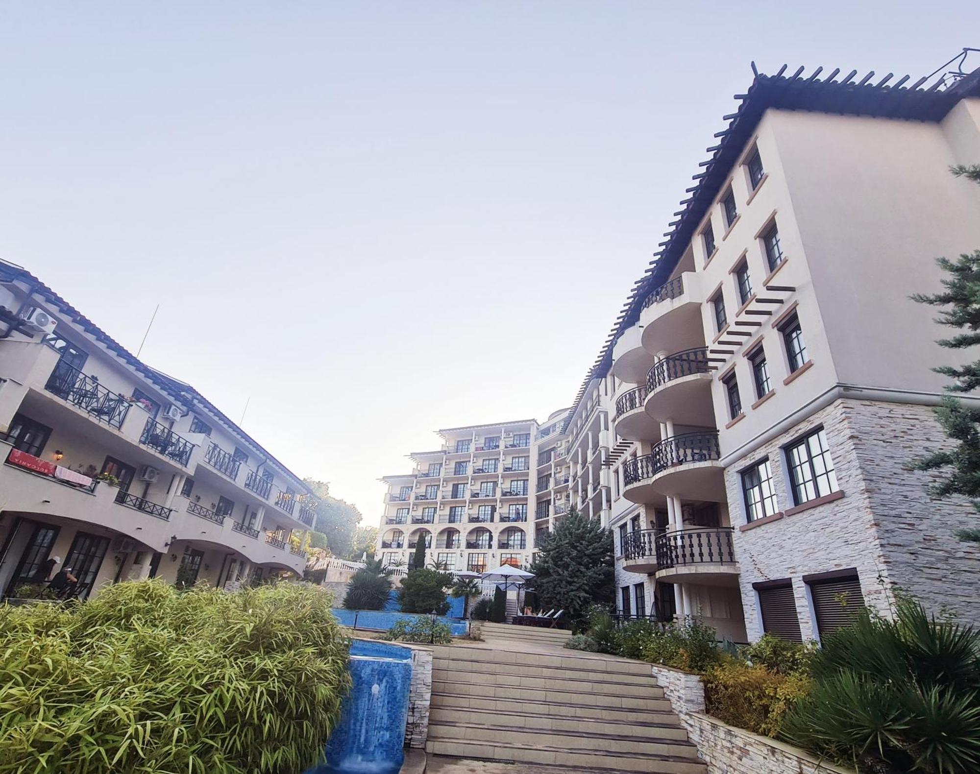 Apartment Almi - The Cliff Obzor Exterior photo